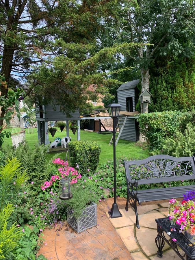 Bed and Breakfast Lynwood, Cupar, Fife Esterno foto